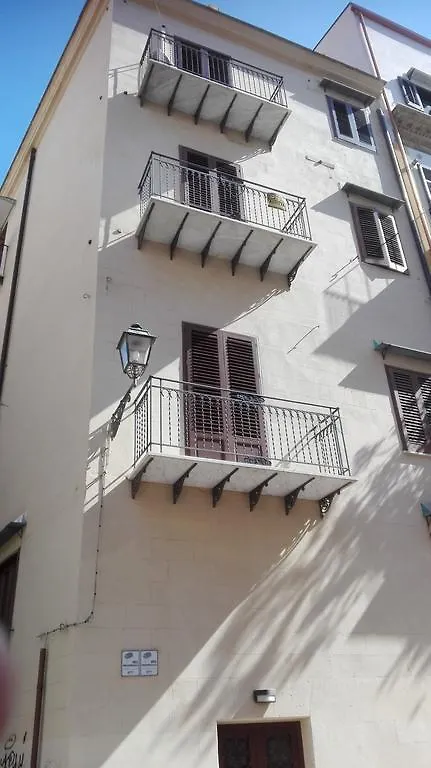 Le Sedie Volanti Hotel Palermo