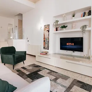 Apartment Four Luxury Art, Palermo